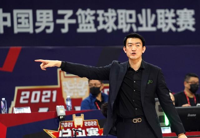 广厦变阵仍未能取胜 王博:希望球队每场进步一点